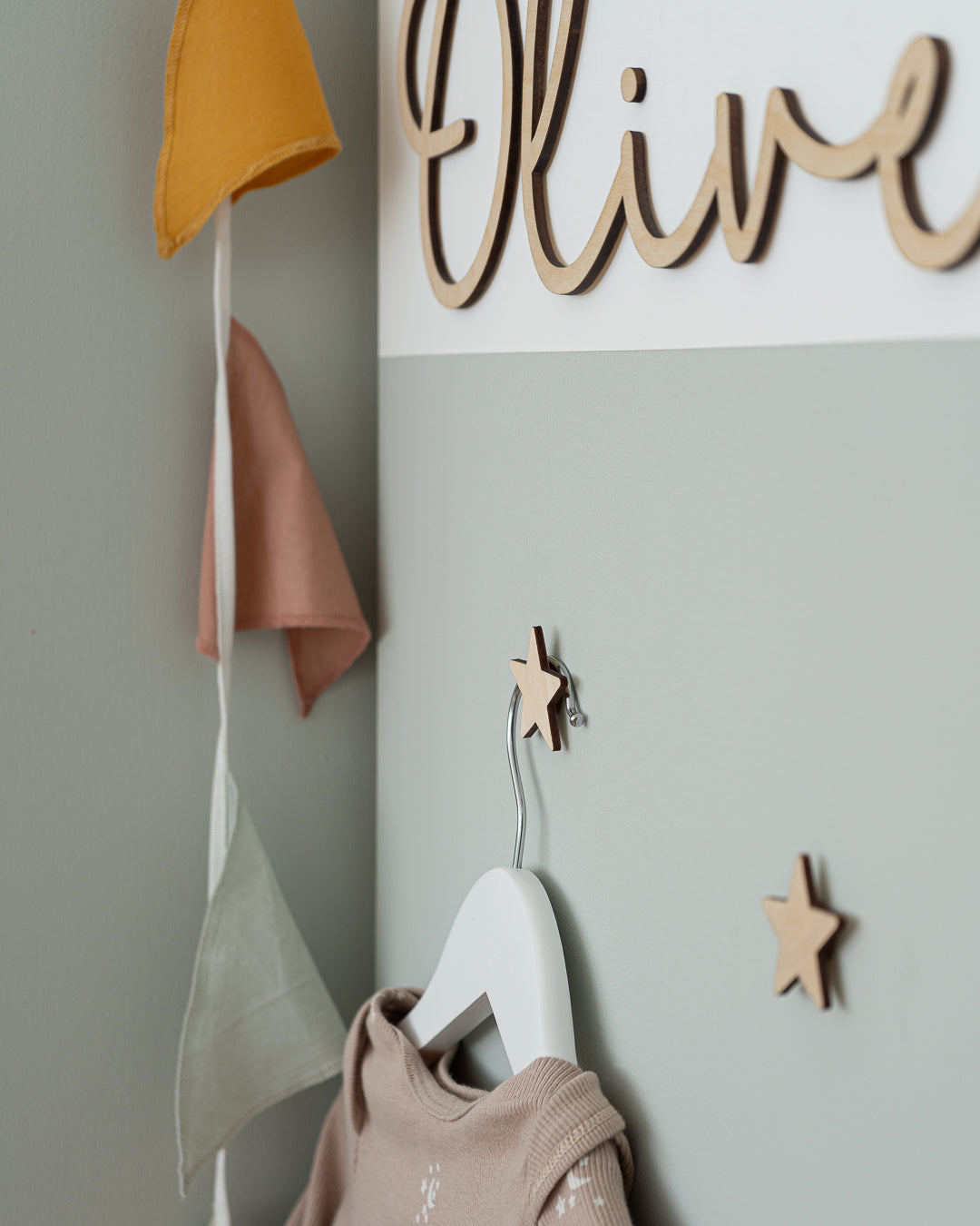 Star Shaped Wooden Wall Hook